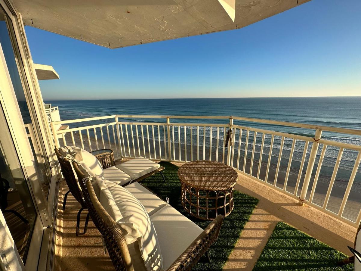 Apartment Oasis 704 Lovely Daytona Ocean Front For 5 Sleeps Up To 12