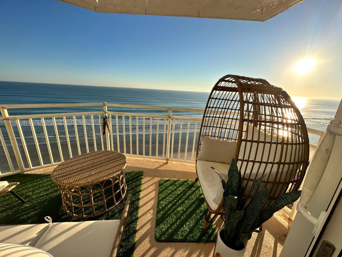 Oasis 704 Lovely Daytona Ocean Front For 5 Sleeps Up To 12 Apartment *