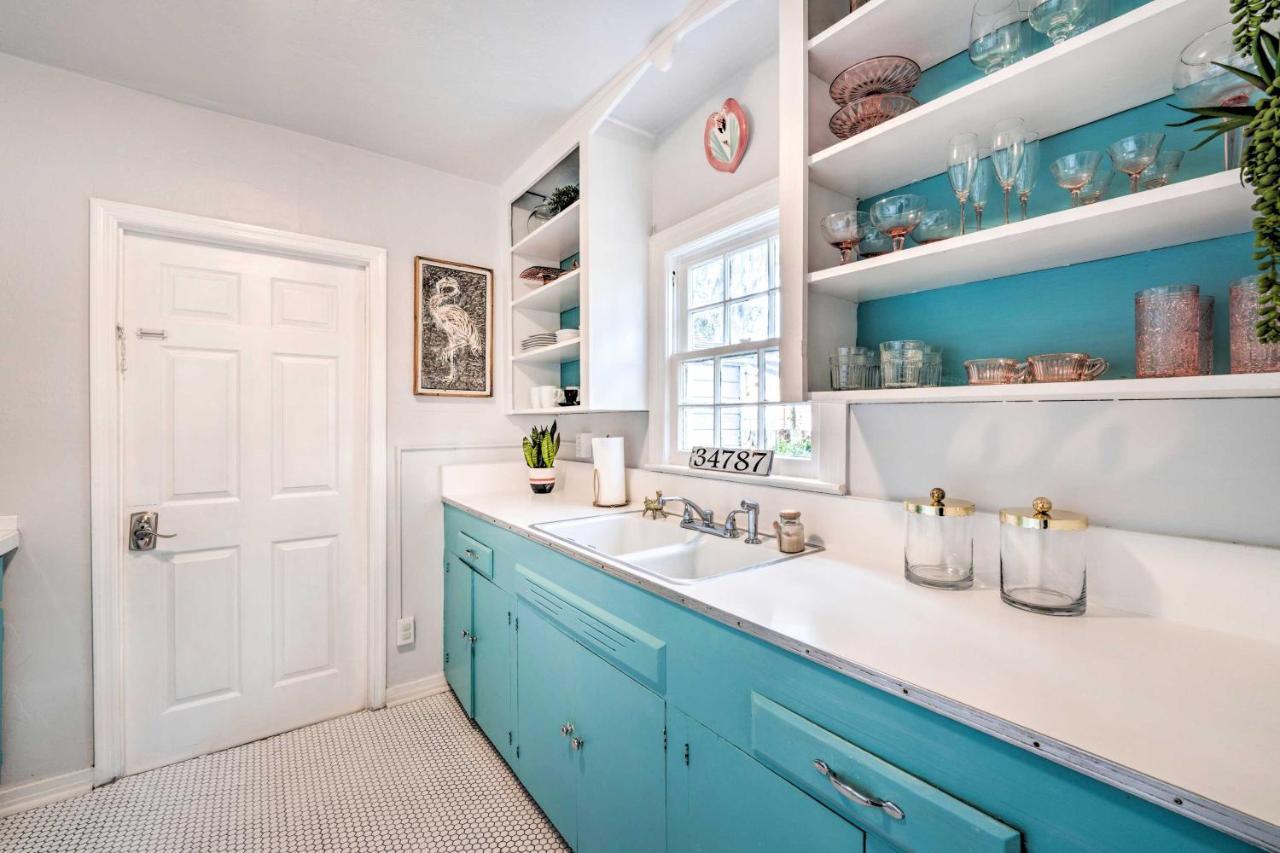Downtown Winter Garden About 12 Mi To Disney! Holiday home Orlando
