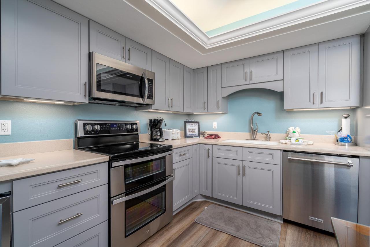 -warm Sands- Fantastic Gulf Front Duplex! Holiday home