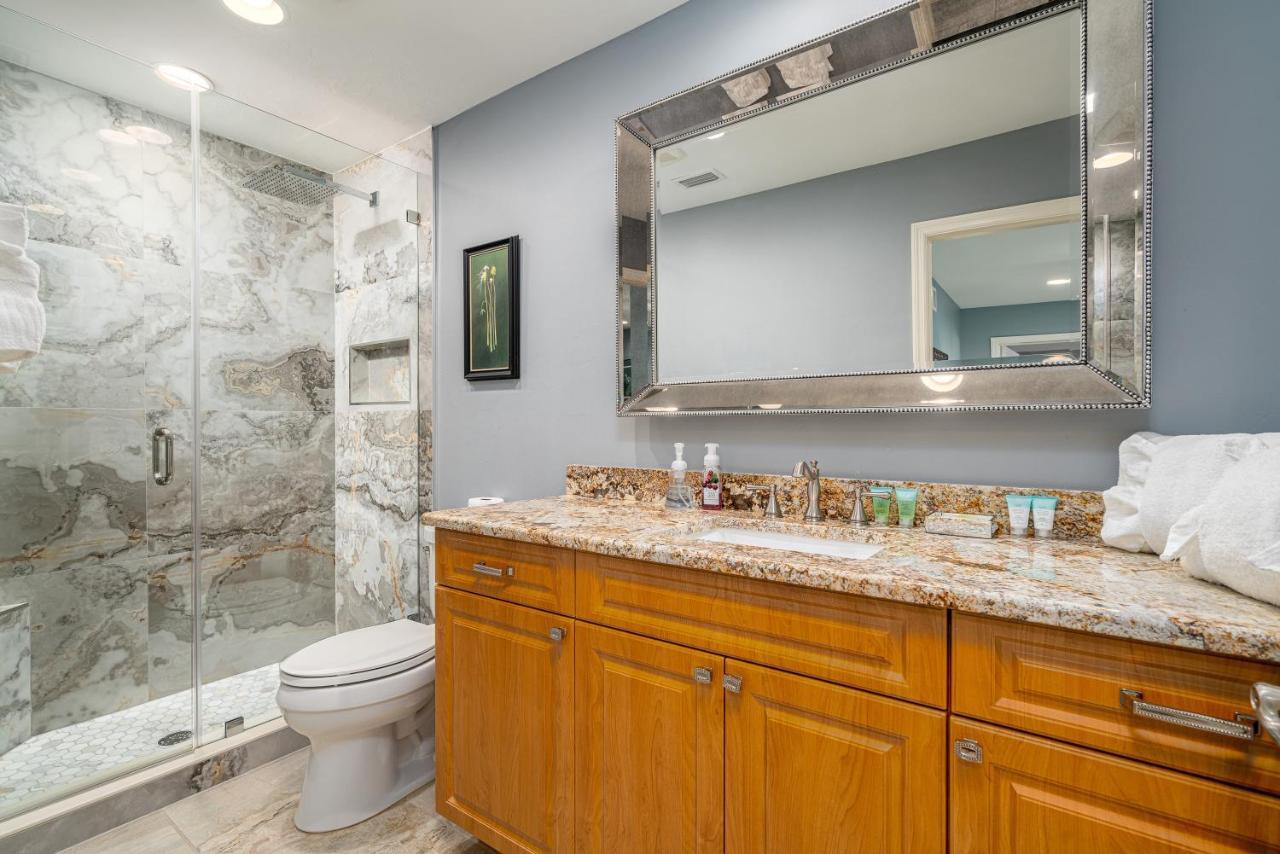 Holiday home -warm Sands- Fantastic Gulf Front Duplex! *
