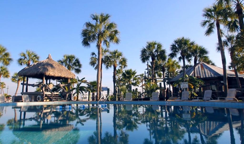 The Conch House Marina 4*