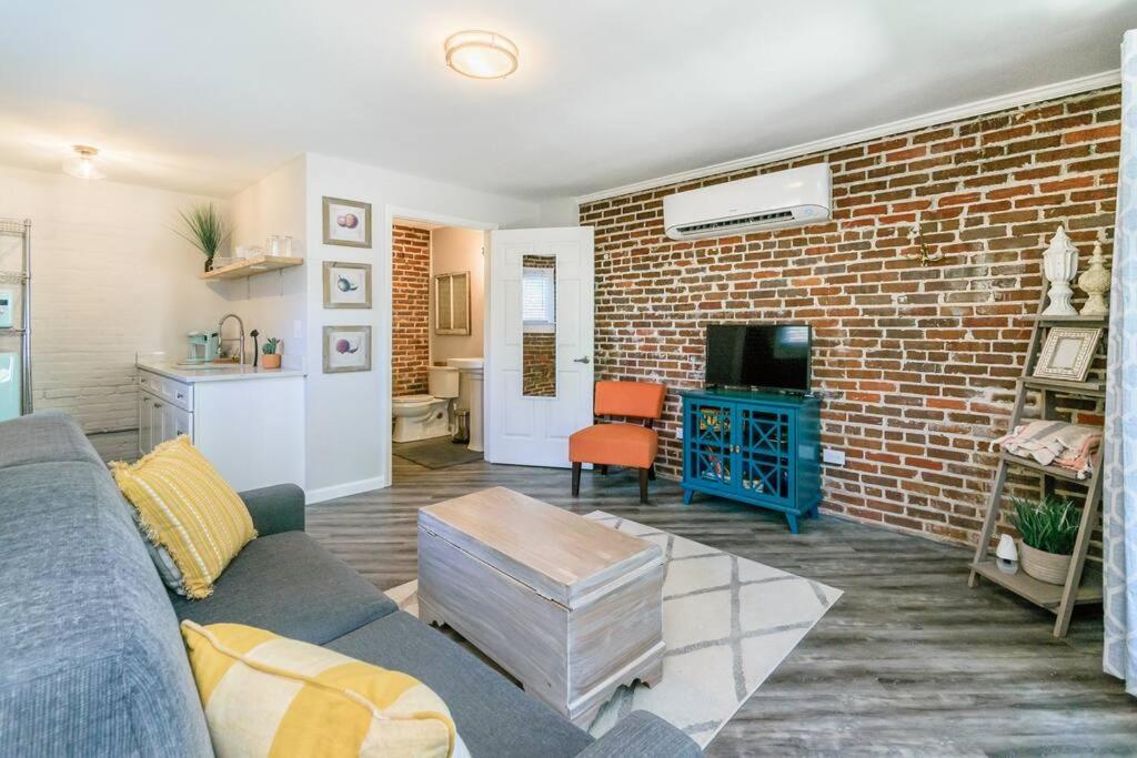 Apartment Chic Riverside Studio Jacksonville