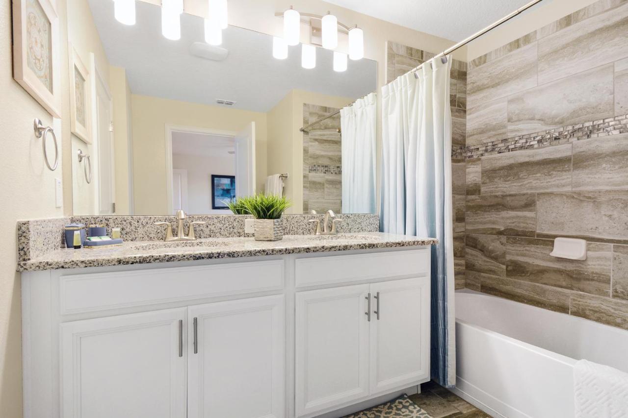 Four Bedrooms With Pool 3079 Holiday home Kissimmee