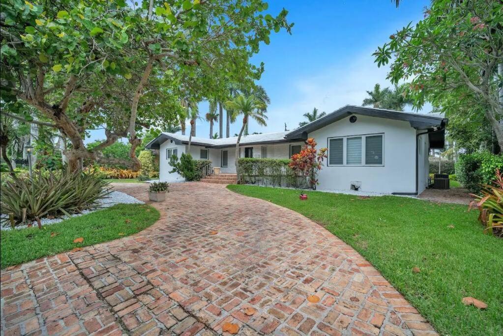Villa 4k Sqft Heated Pool Hollywood