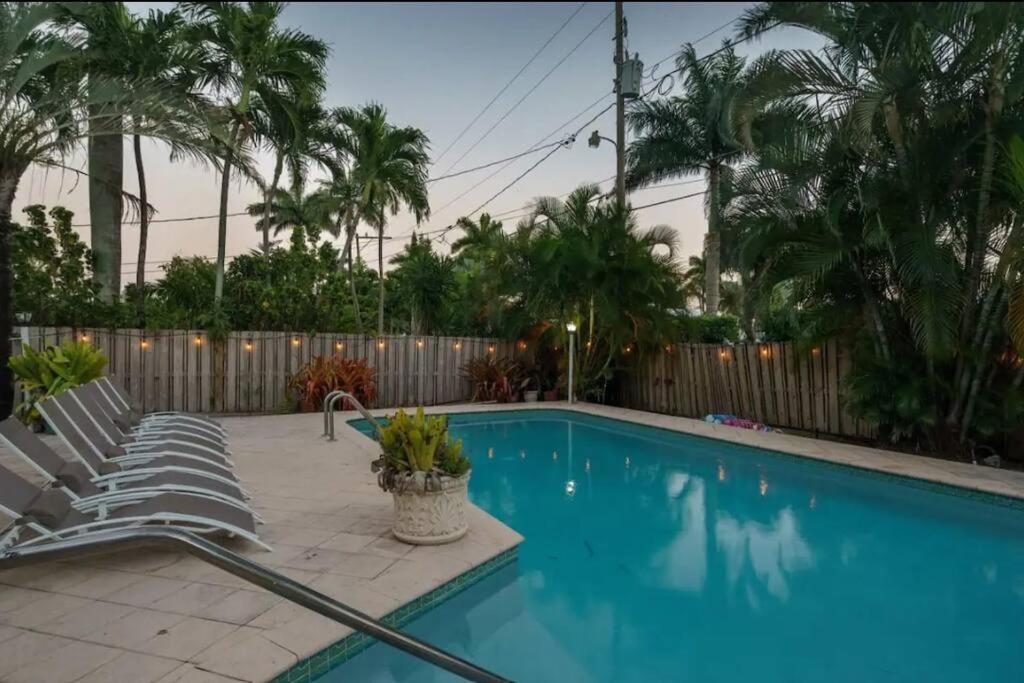 Villa 4k Sqft Heated Pool *