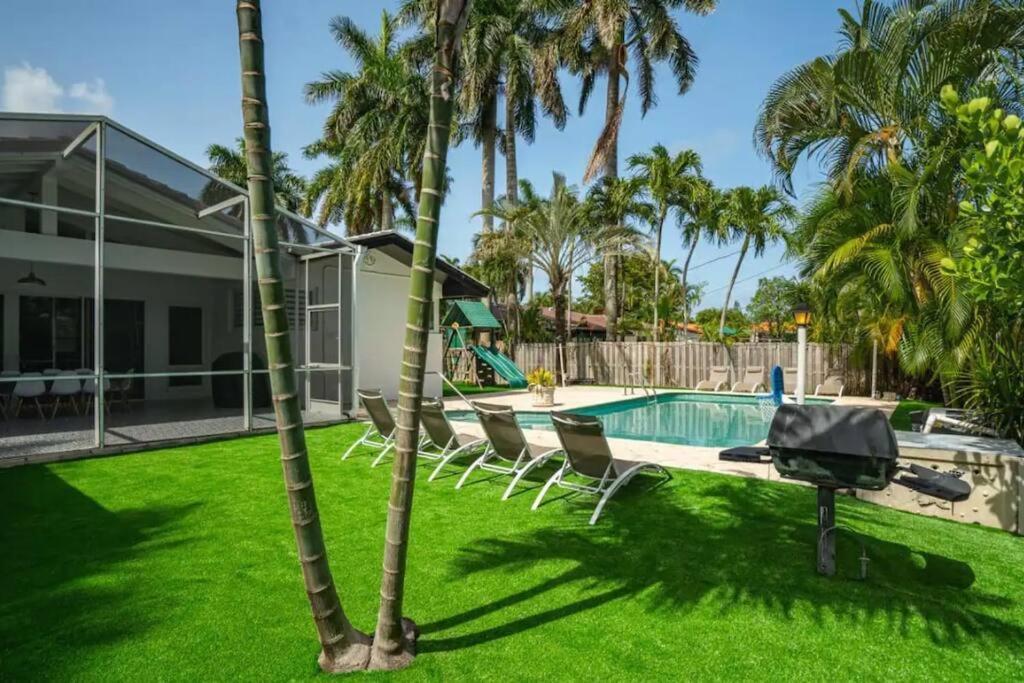4k Sqft Heated Pool * Hollywood