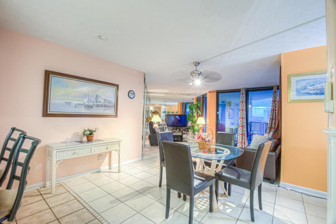 Sunbird East 1107 - Beautiful Gulf Front, 1bd 1 Ba, And Great Location *