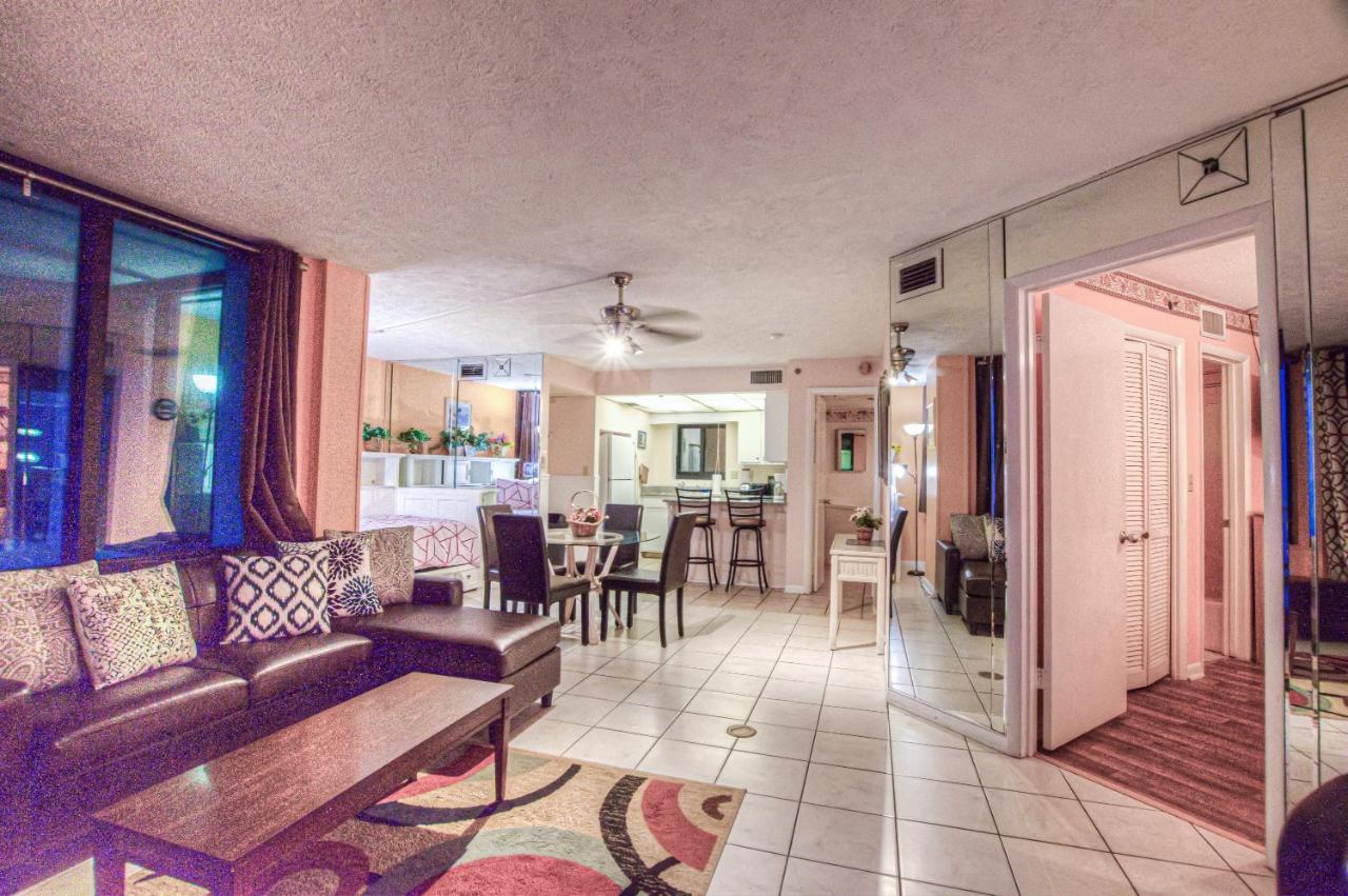Holiday home Sunbird East 1107 - Beautiful Gulf Front, 1bd 1 Ba, And Great Location *