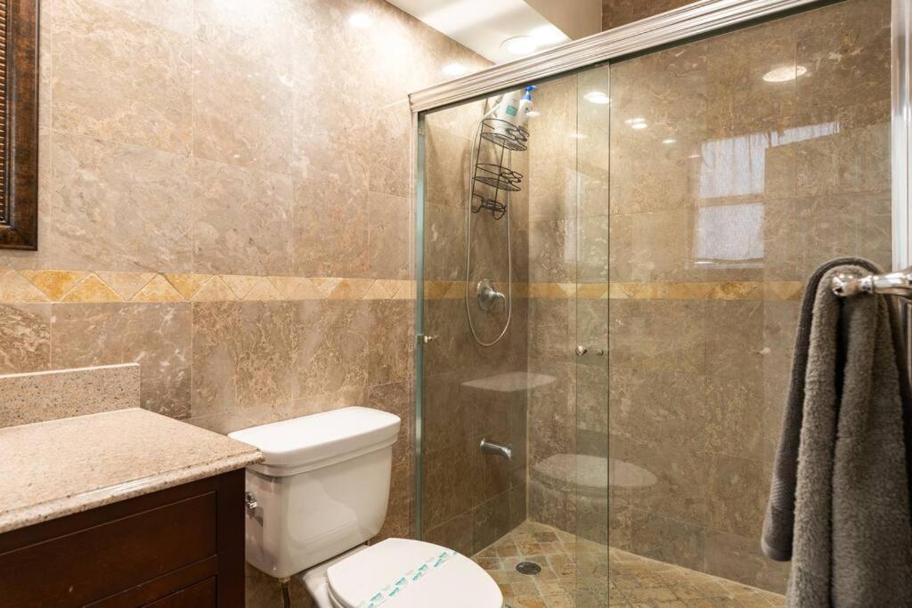 Luxury Stylish Oceanfront 2 Bedroom 2 Bathroom In Fl *