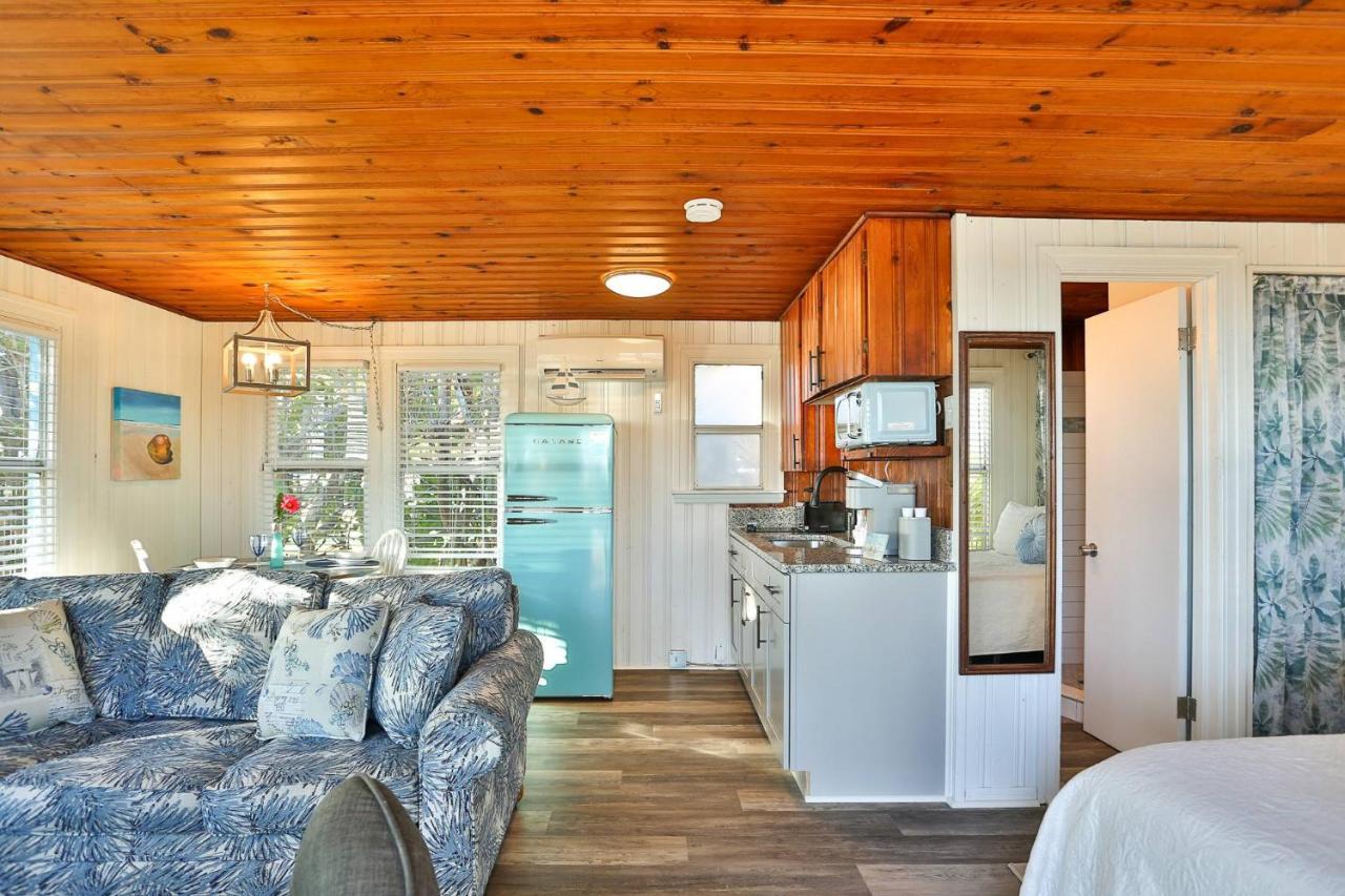 5 - Seahorse Cottages * St. Pete Beach