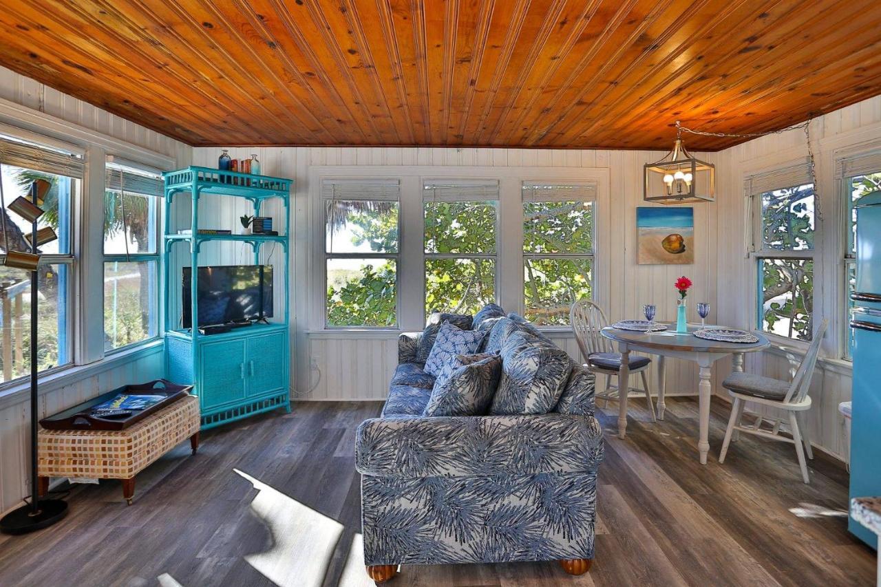 5 - Seahorse Cottages