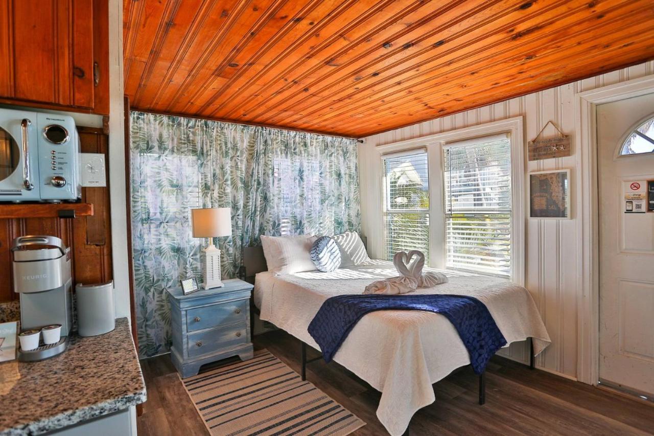 5 - Seahorse Cottages St. Pete Beach