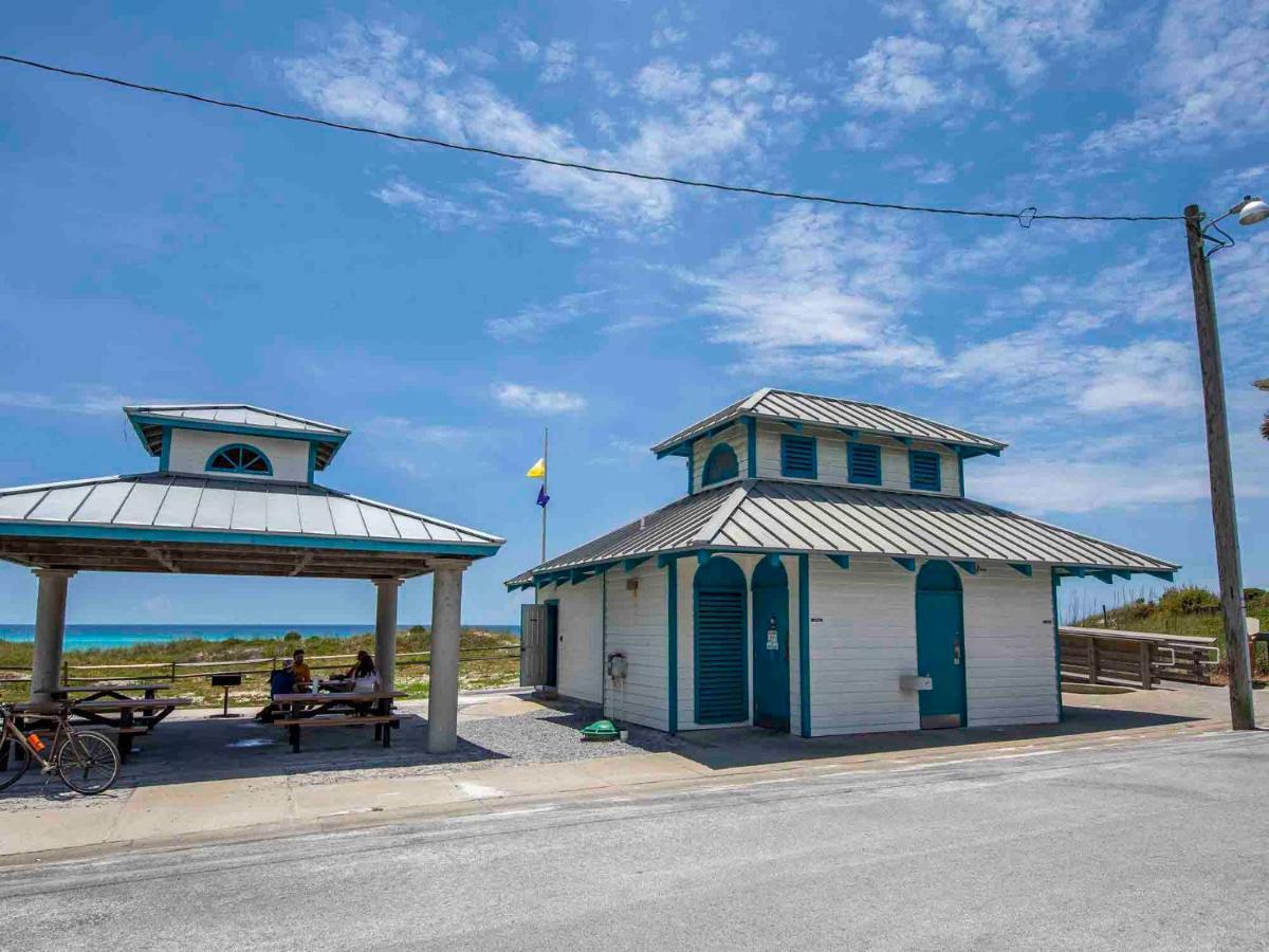 Salt Life Holiday home