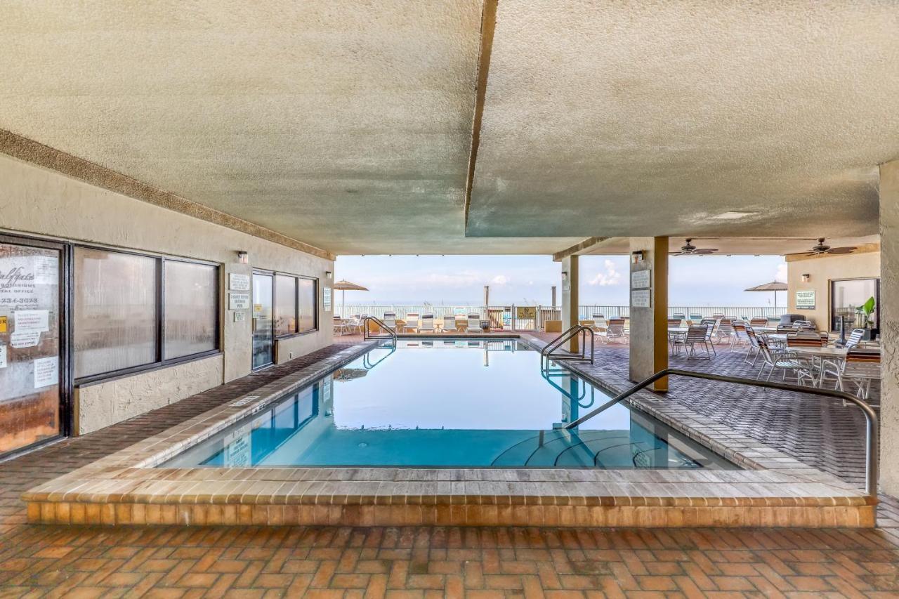 Gulf Gate 208 Apartment