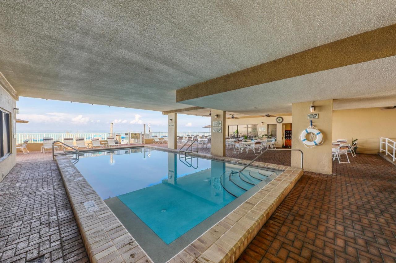 Apartment Gulf Gate 208