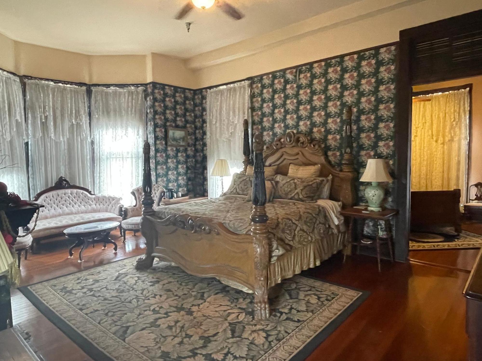 Grand Gables Palatka