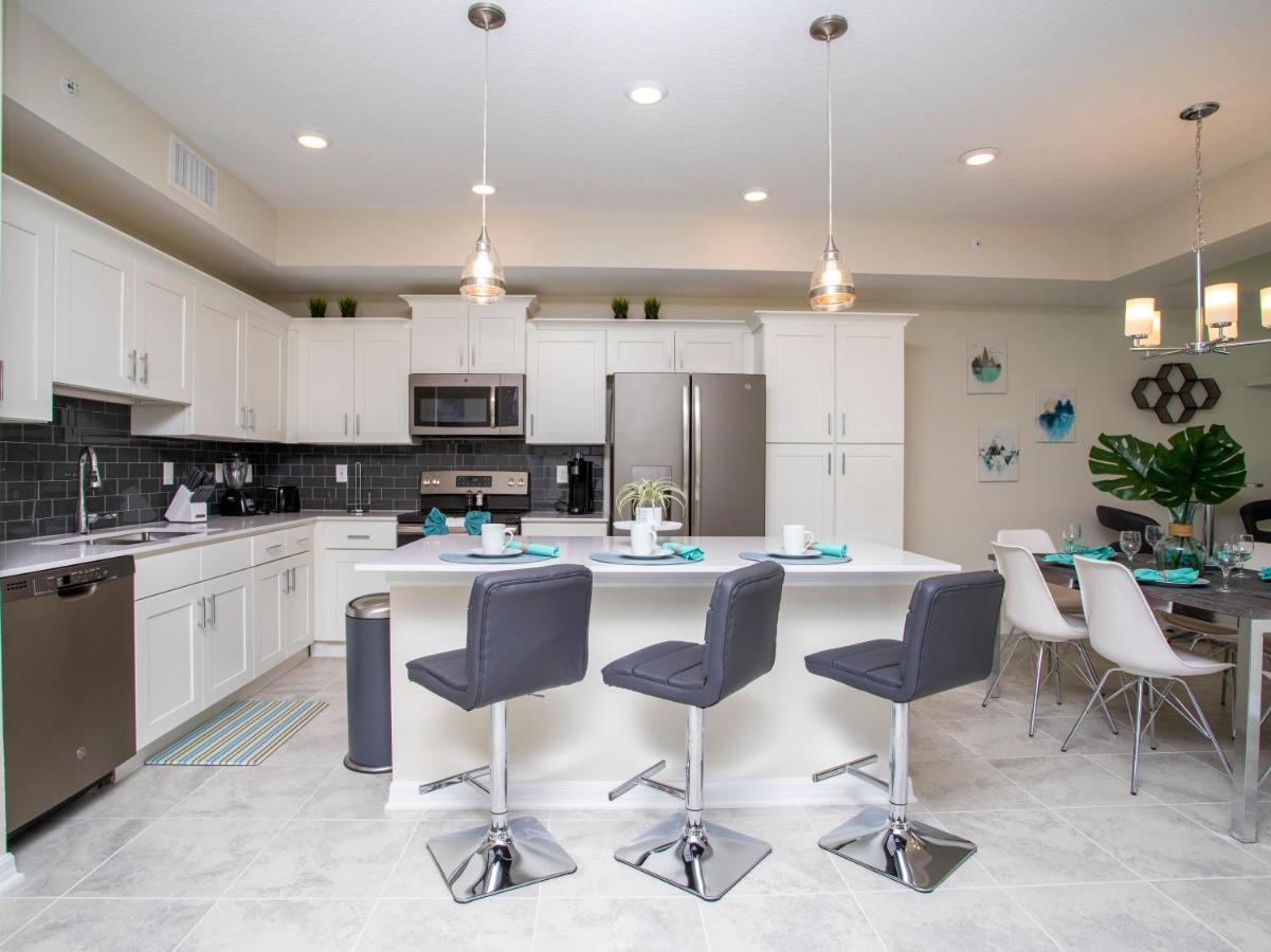Marvelous 2 Bd Close To At Storey 106 * Kissimmee
