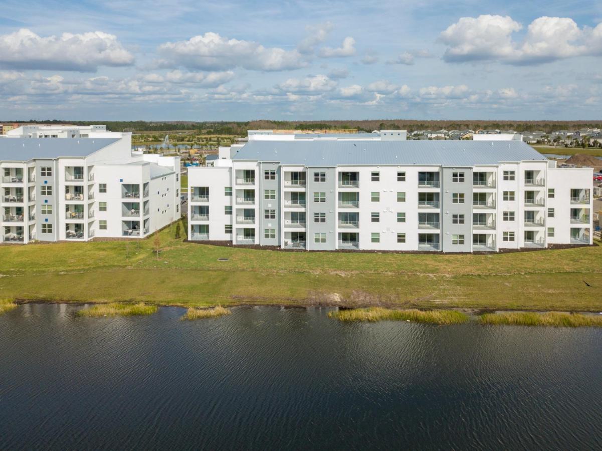 Marvelous 2 Bd Close To At Storey 106