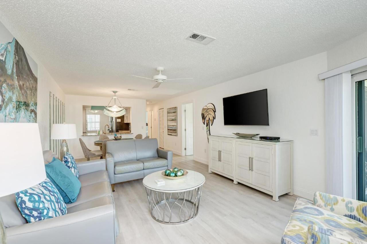 Apartment Absolute Anna Maria-private Access-heated Pool-water Views From Every *