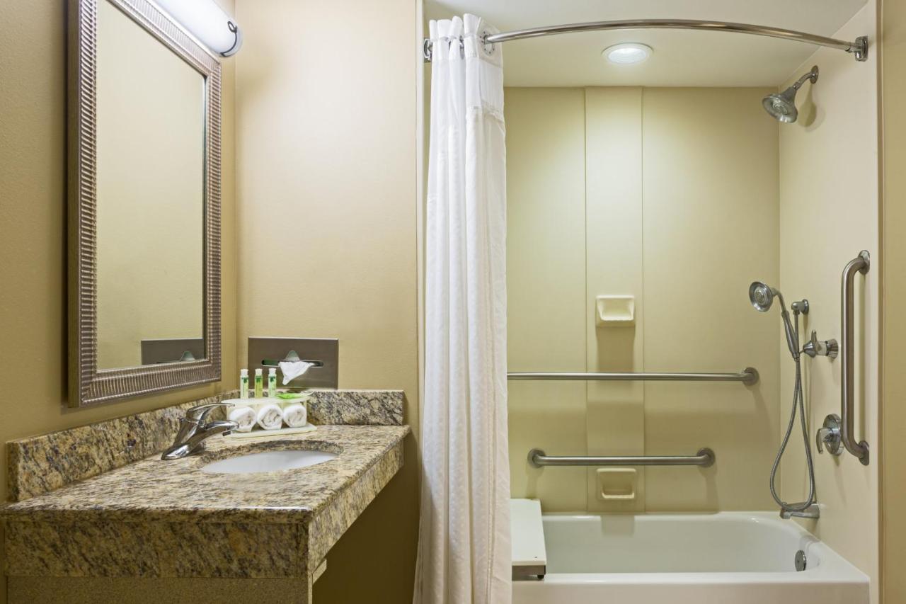 Express & Pierce West By Ihg 3* Fort Pierce