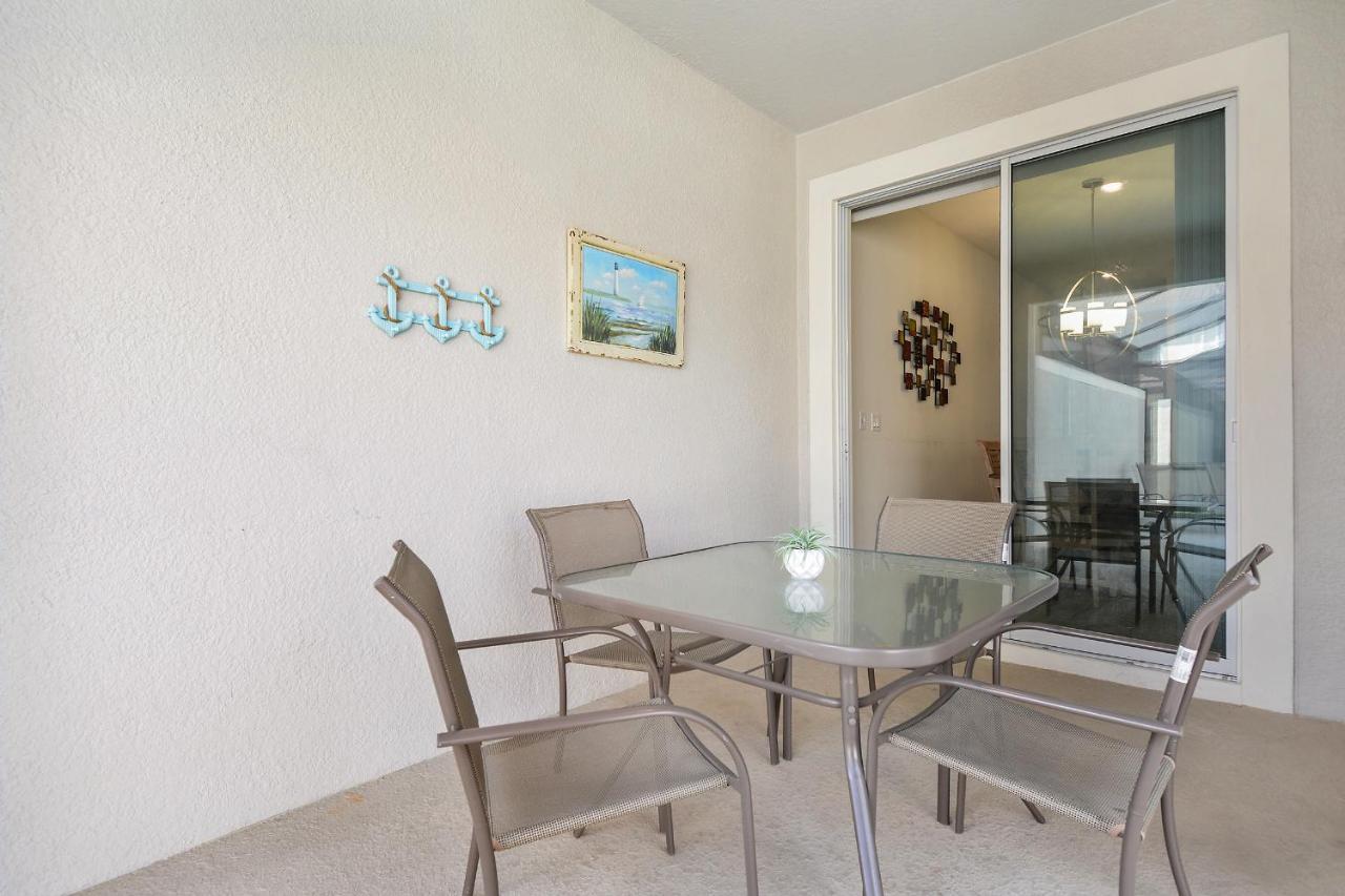 Four Bedrooms With Pool 3079 Holiday home