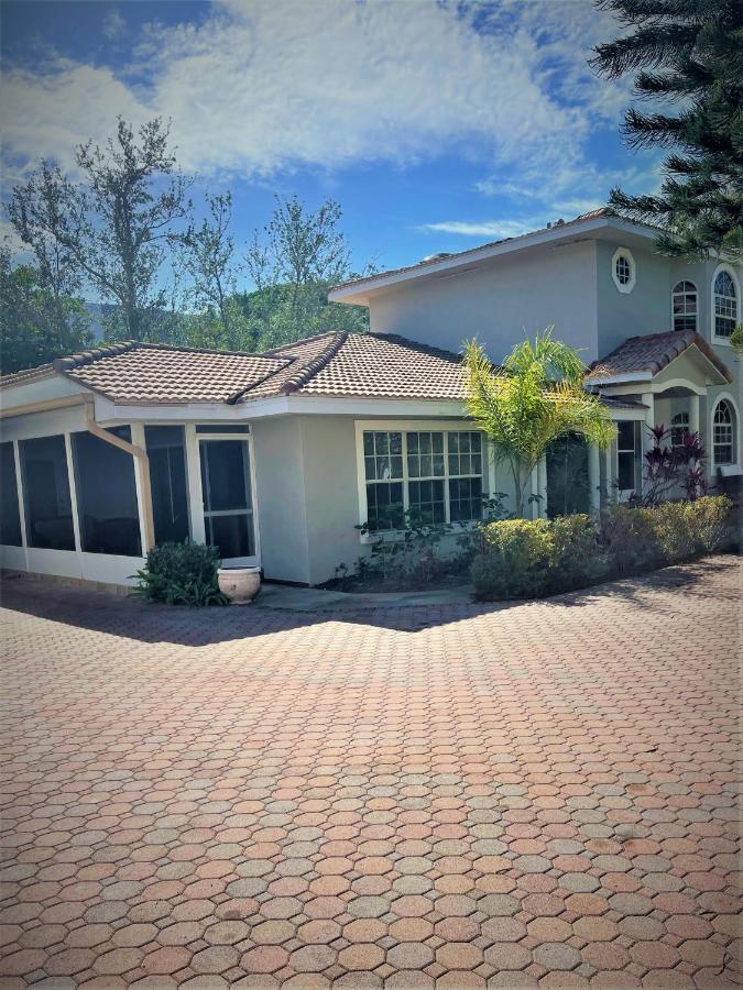 Derby Bay View Villa
