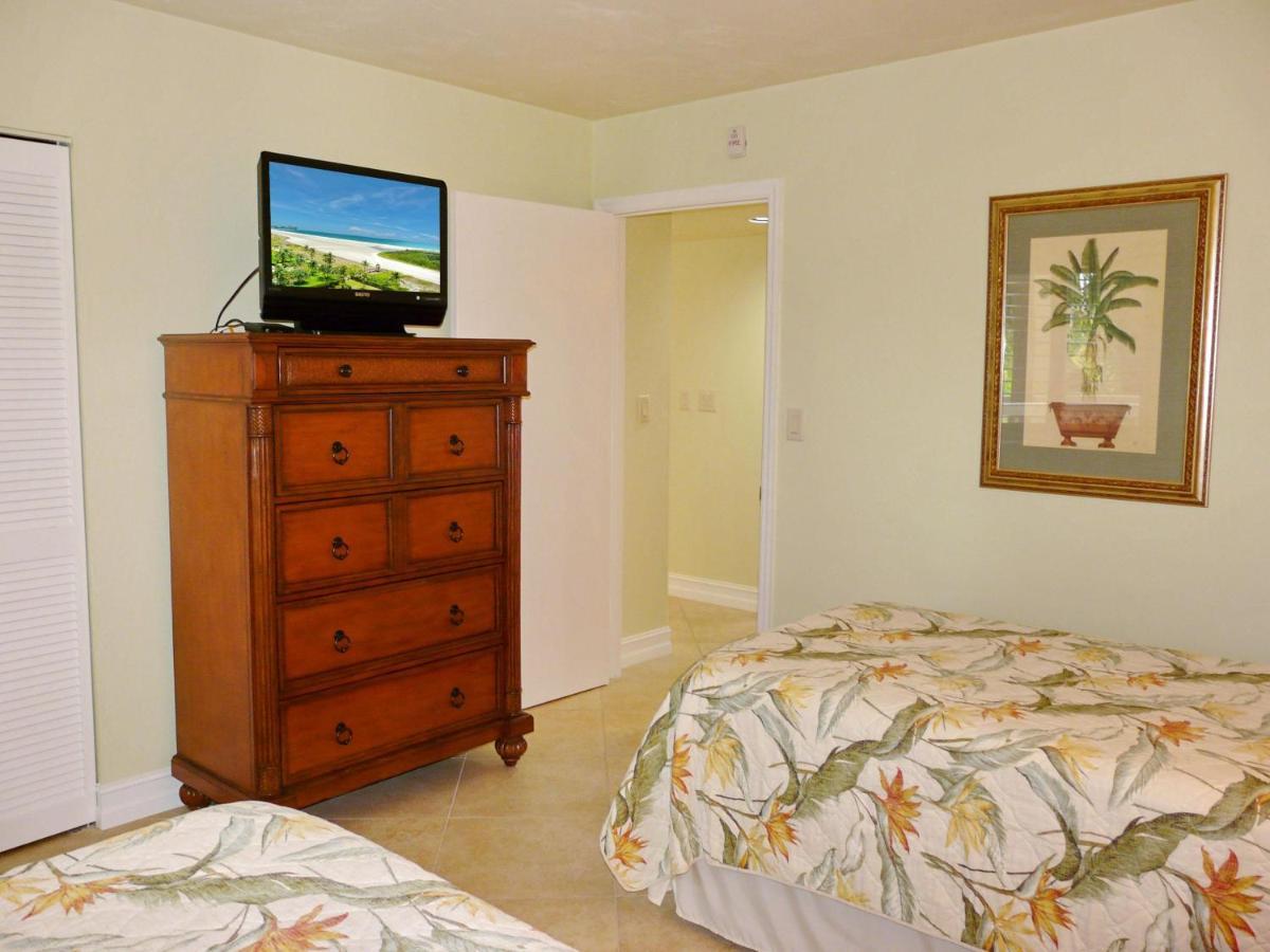 Eagle Cay Building 3-305 Apartment