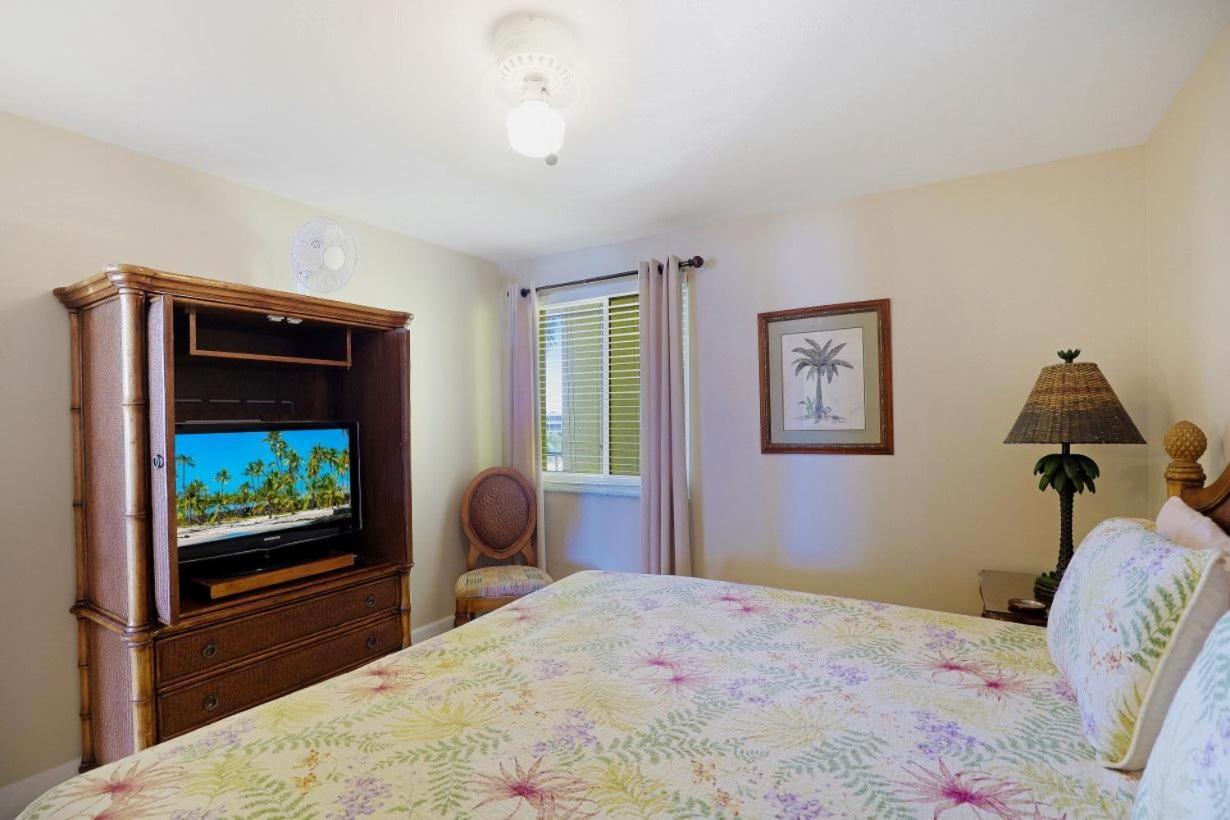 Apollo 302 * Marco Island