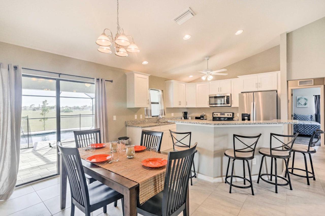 House With Private Screened Pool! Cape Coral