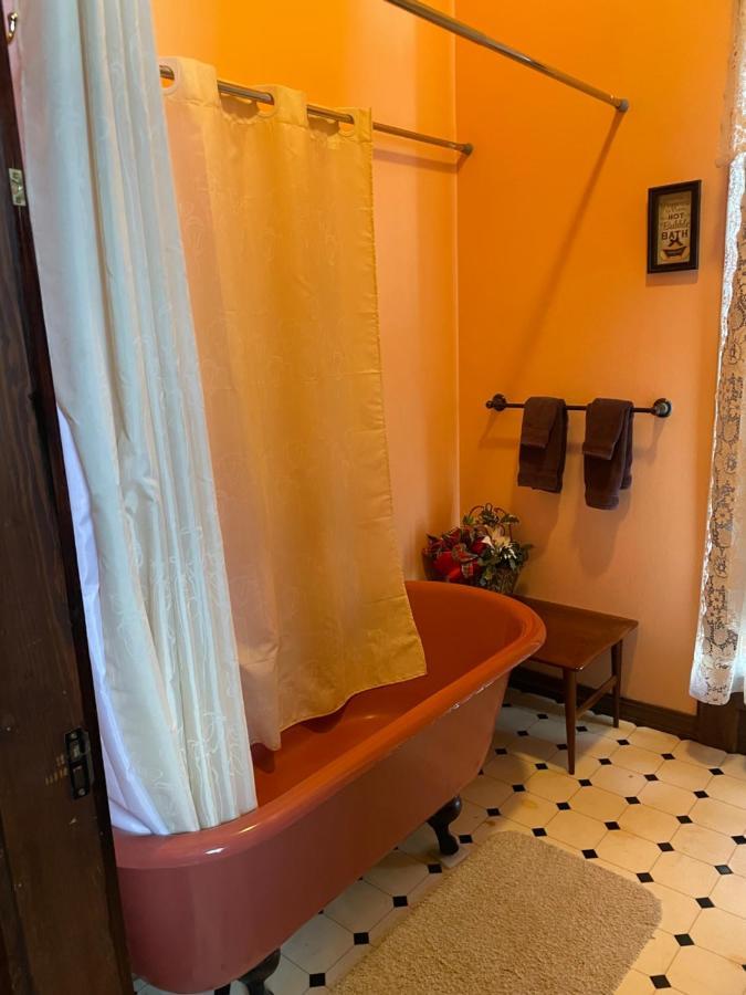 Bed & Breakfast Grand Gables Palatka