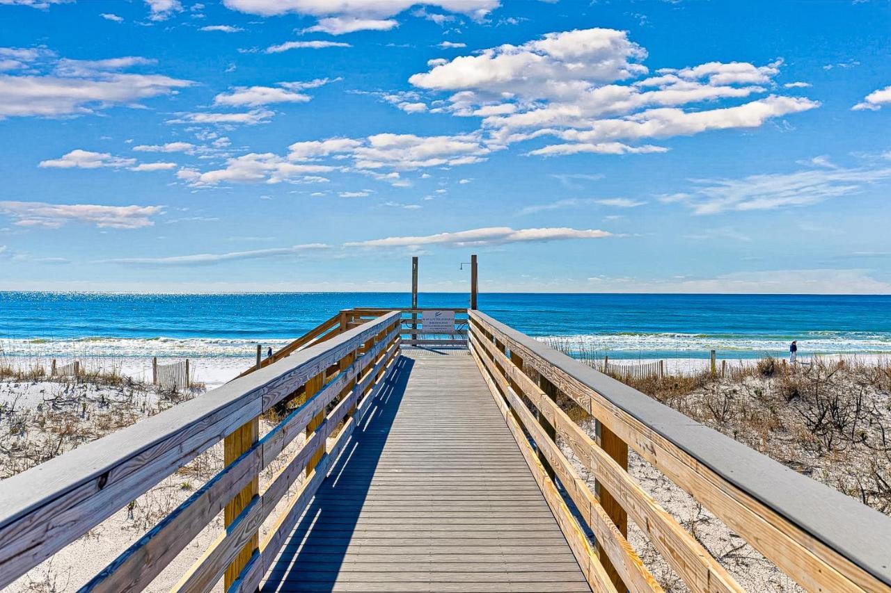 Commodore's Landing 204 * Fort Walton Beach
