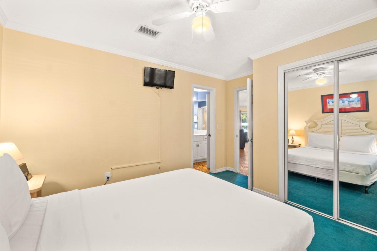 Hotel The At St. Thomas Square #103 *