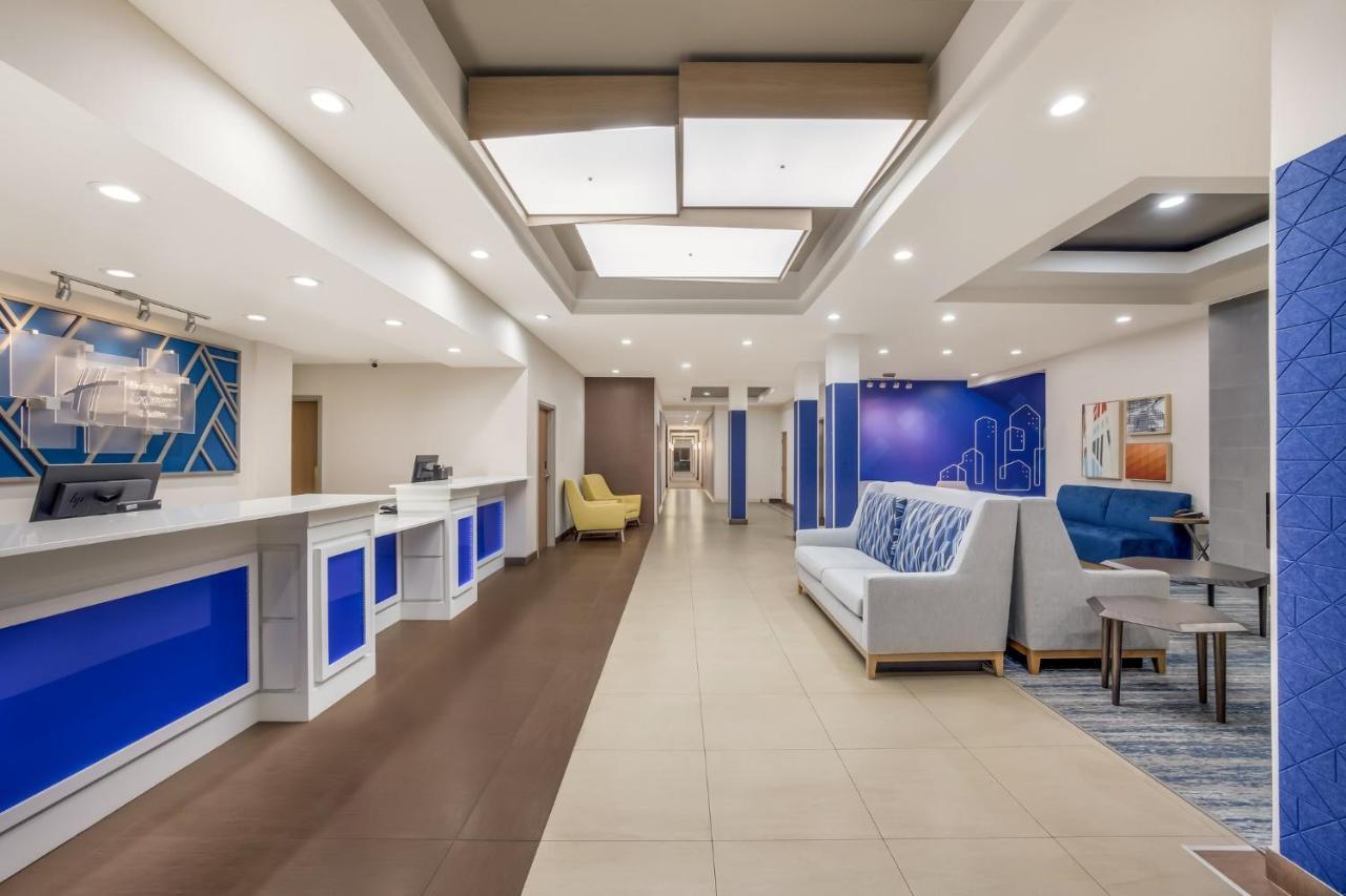 Express & Perry, An Ihg Hotel