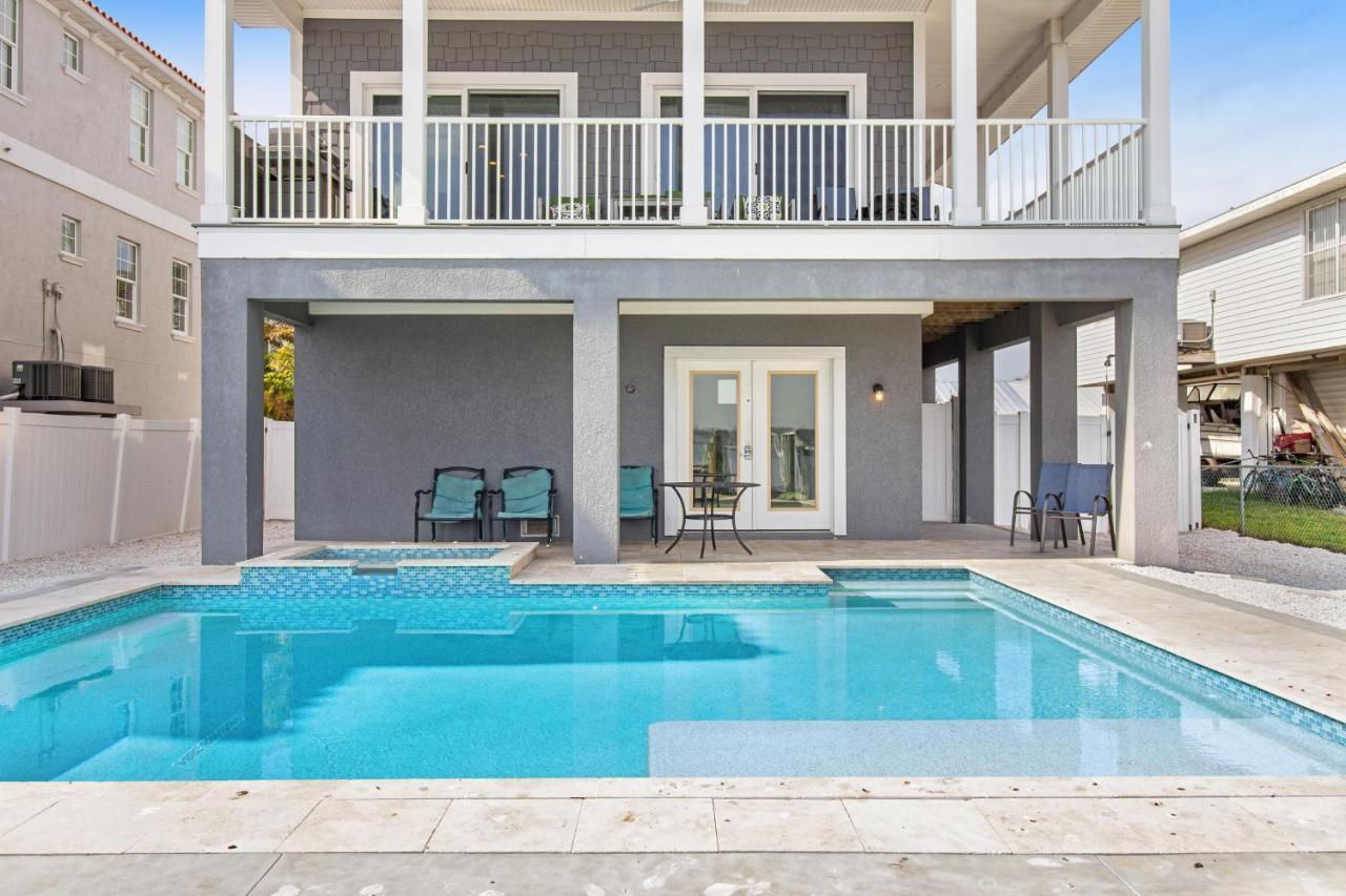 Bridgeview Retreat Bradenton Beach