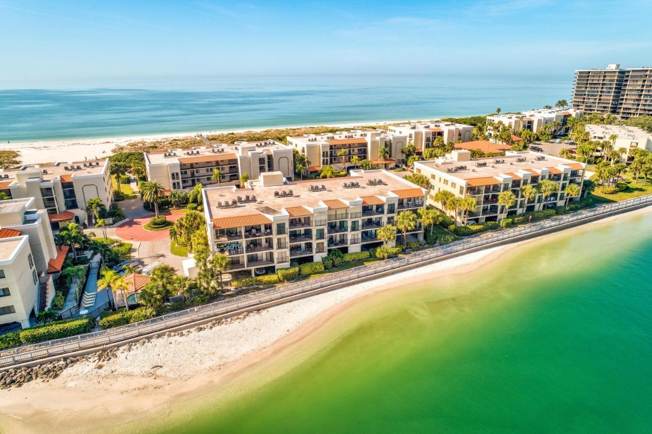 Land's End 11-307 Front - Premier Holiday home St. Pete Beach