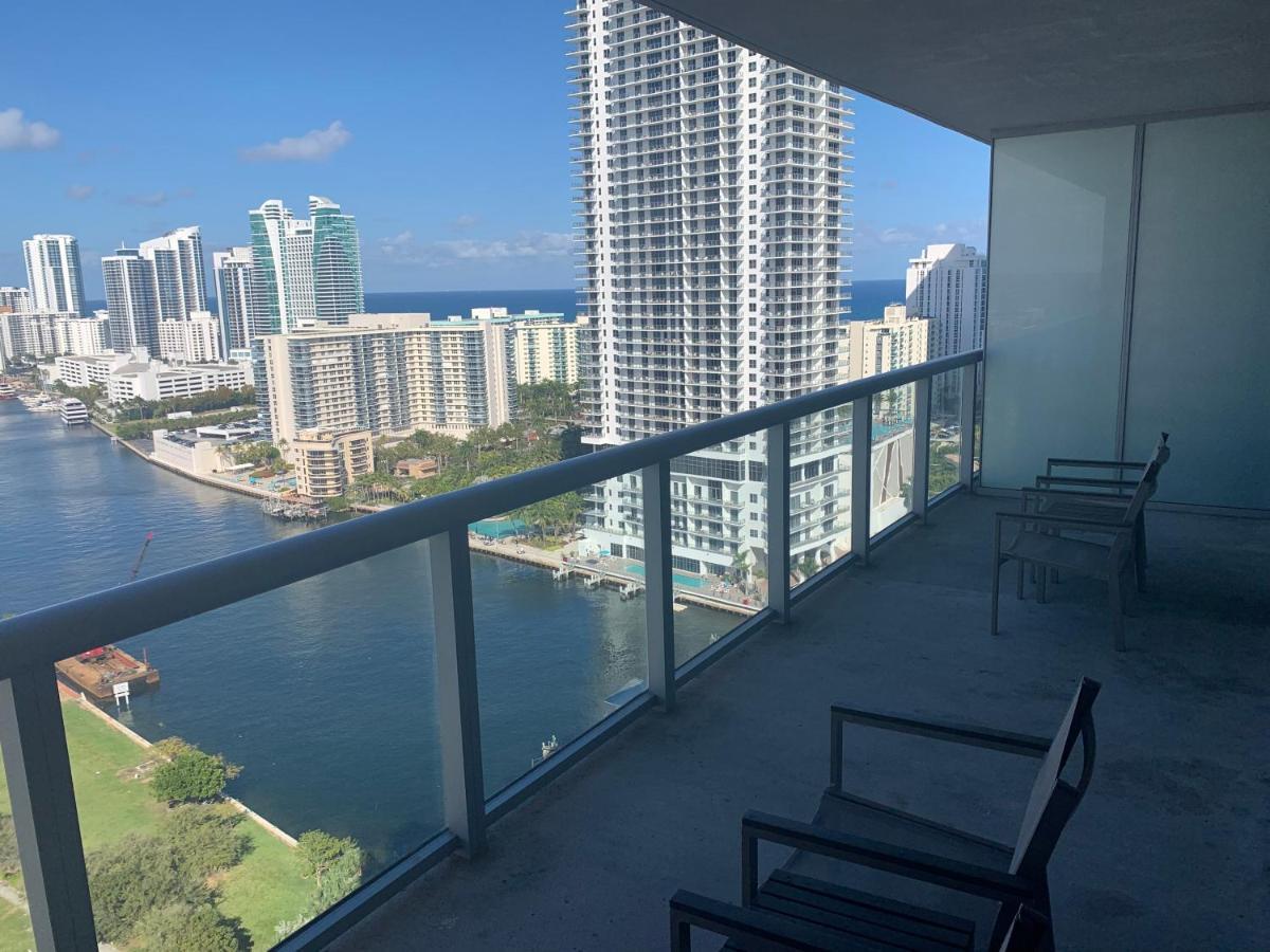 Aparthotel Beachwalk Elite And 4*