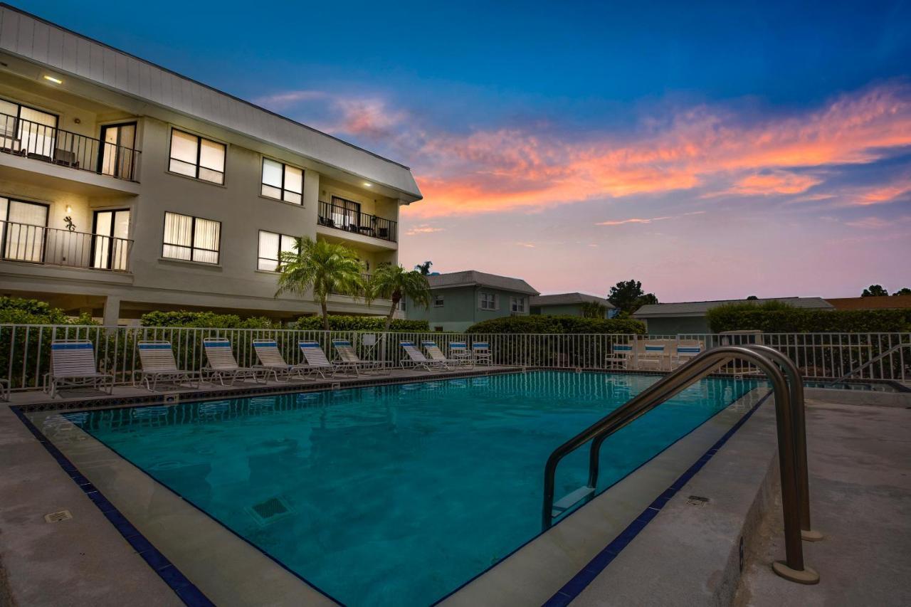 Absolute Anna Maria-private Access-heated Pool-water Views From Every Bradenton Beach