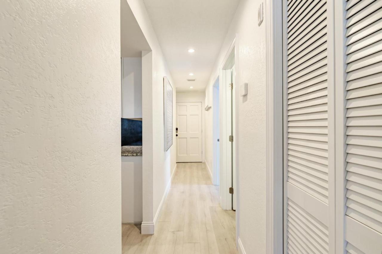 Absolute Anna Maria-private Access-heated Pool-water Views From Every * Bradenton Beach