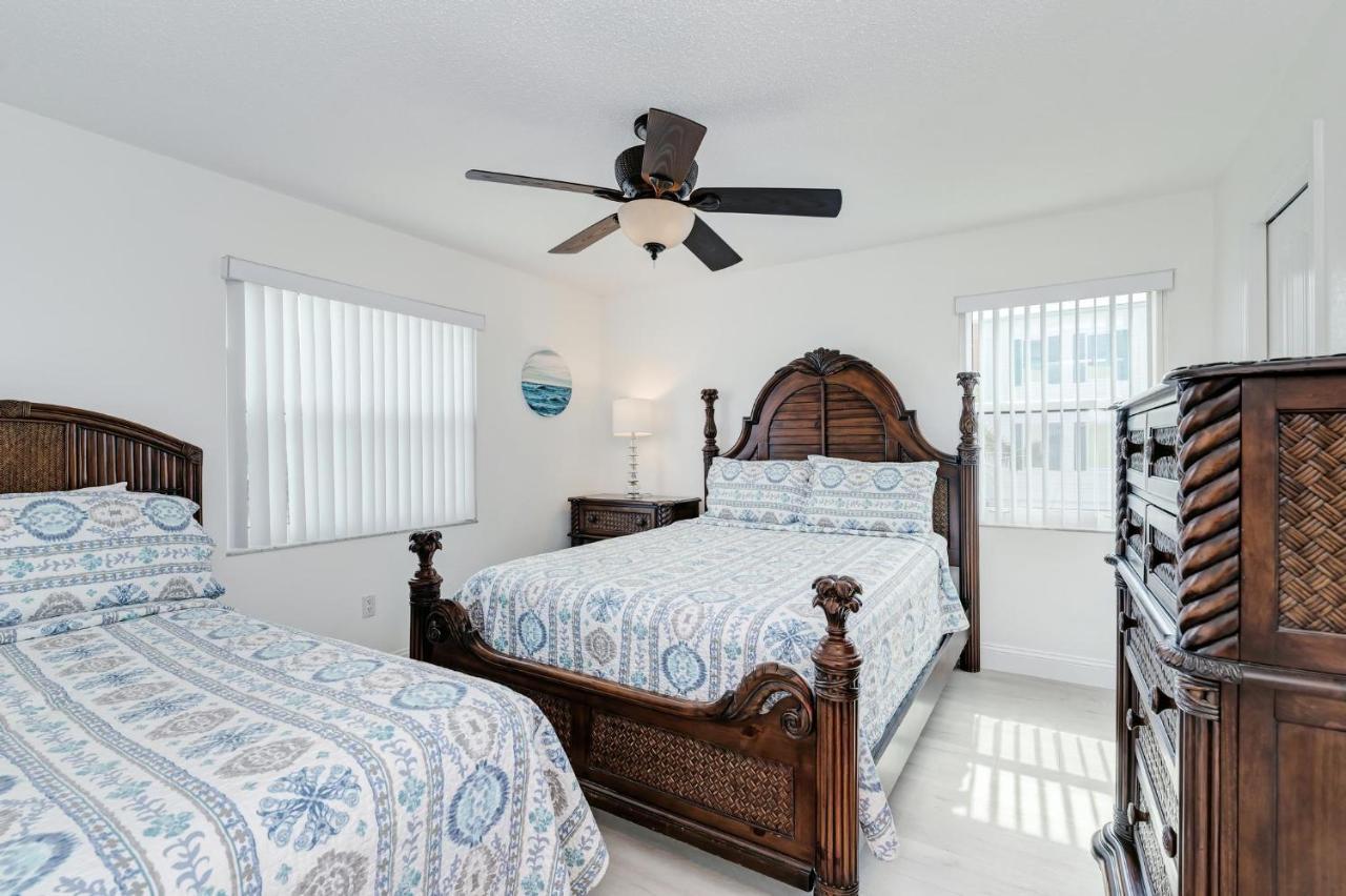 Absolute Anna Maria-private Access-heated Pool-water Views From Every