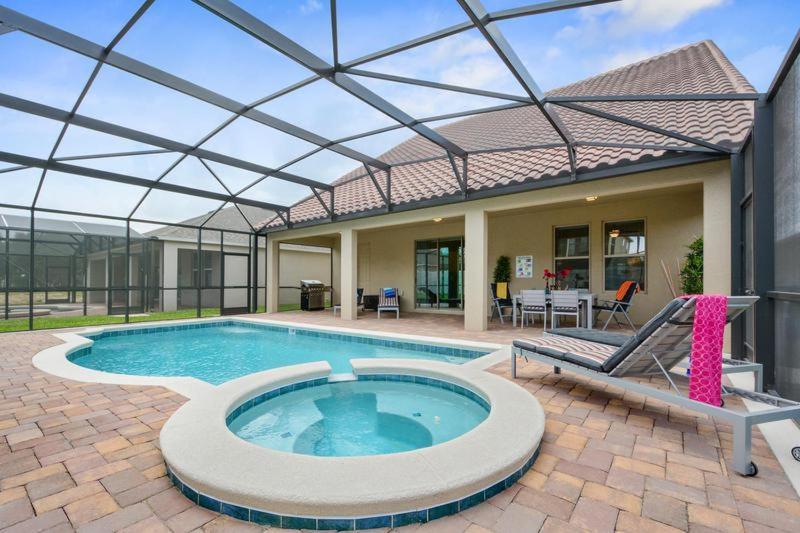 The Shire At West Haven - 5 Bed 5 Baths Holiday home *