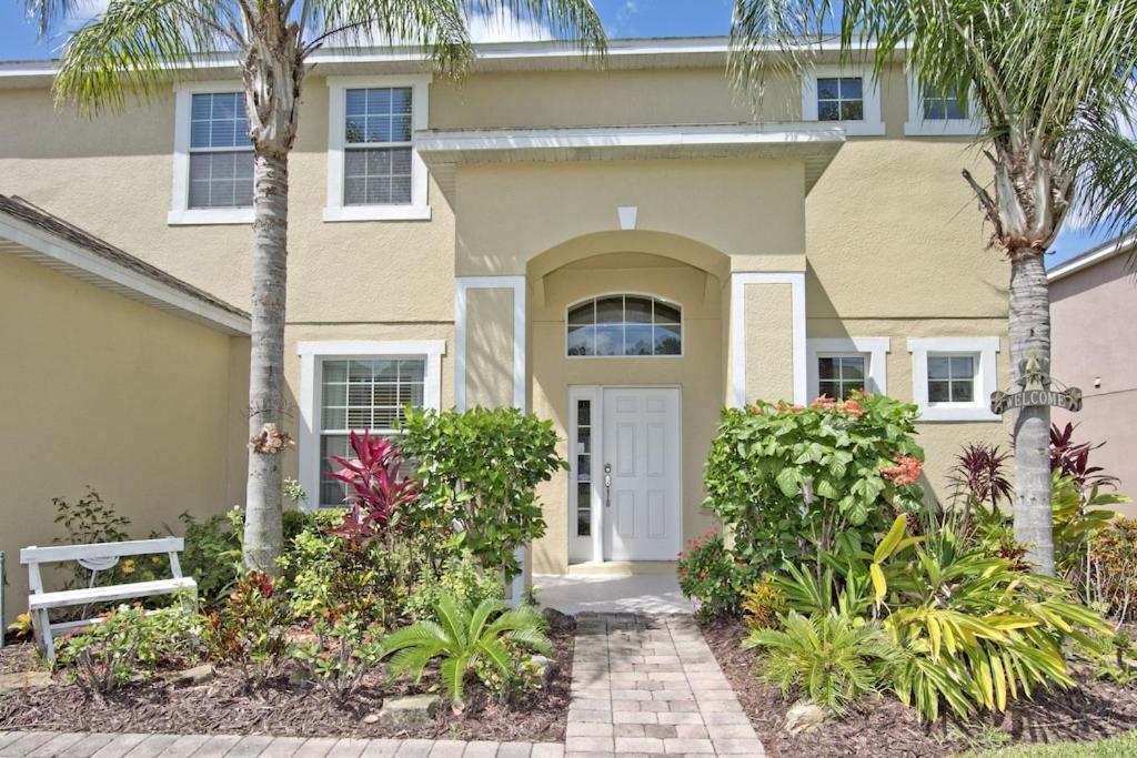 Villa #291-spacious With Private South Facing Pool And And No Rear Neighbors Davenport