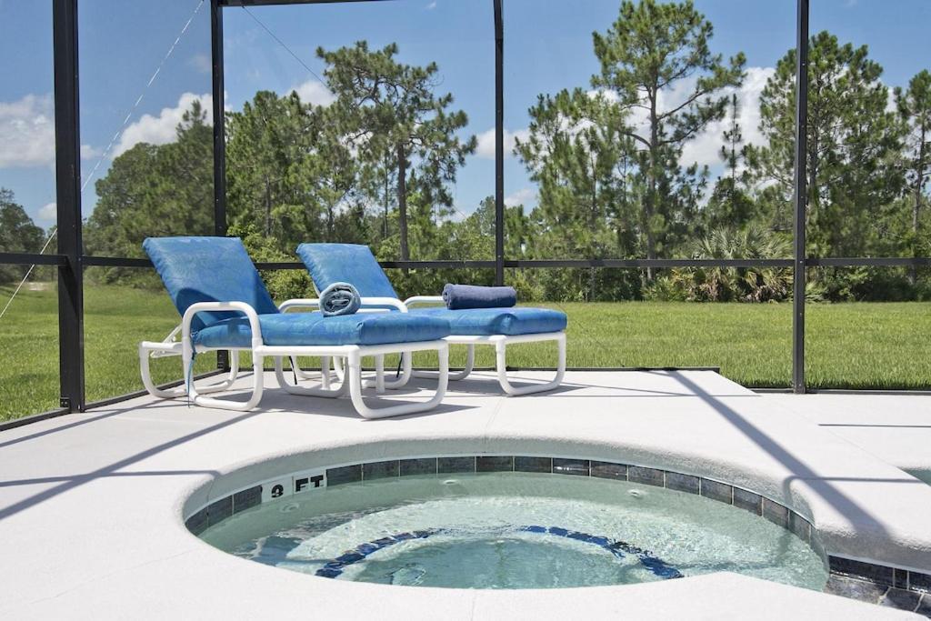 #291-spacious With Private South Facing Pool And And No Rear Neighbors *