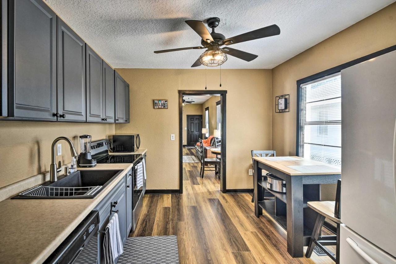 Downtown Walk To Stetson University! Holiday home DeLand