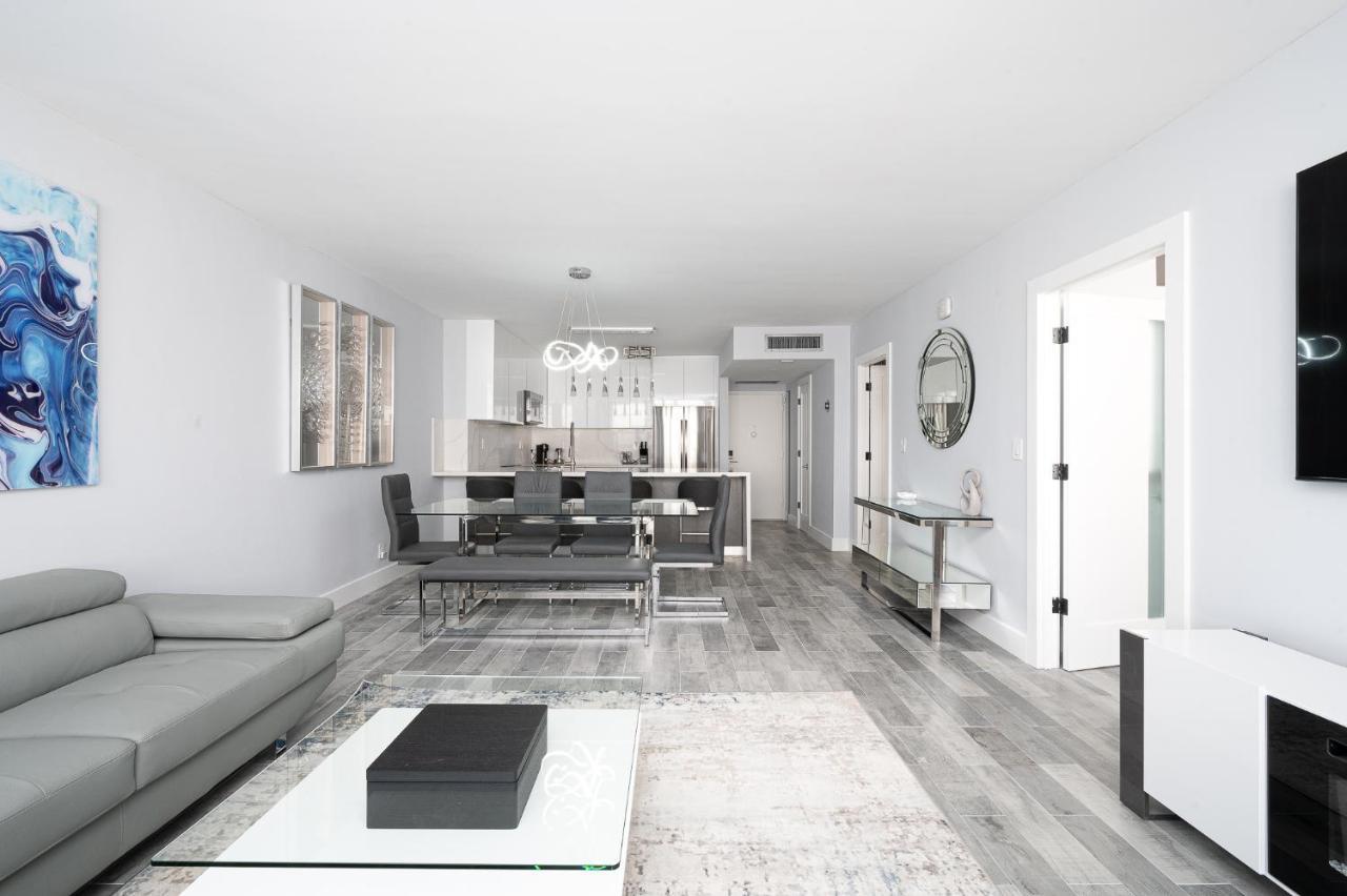 Apartment Amazing 2br 2ba Newly Reno Beachfront W/beach View Hollywood