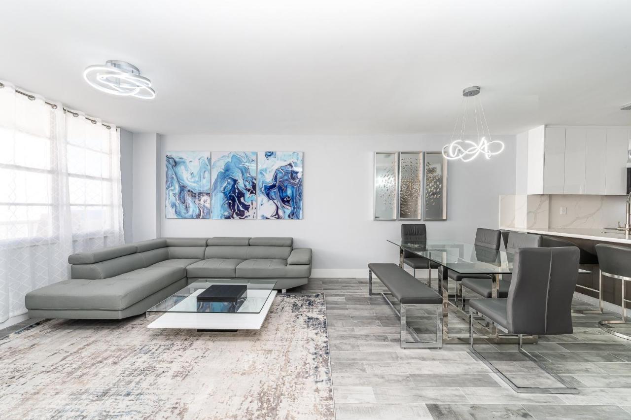 Amazing 2br 2ba Newly Reno Beachfront W/beach View Hollywood