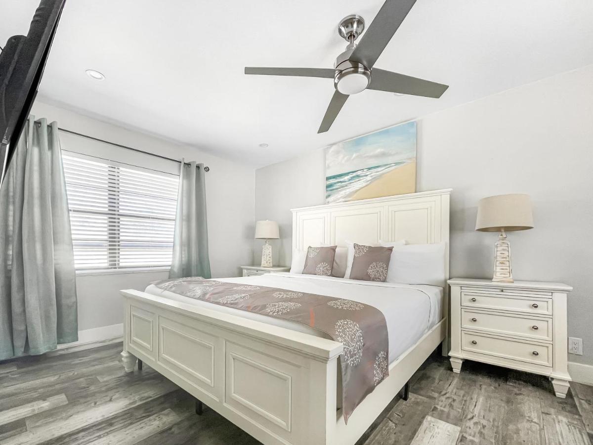 Hollywood Beach Hotels