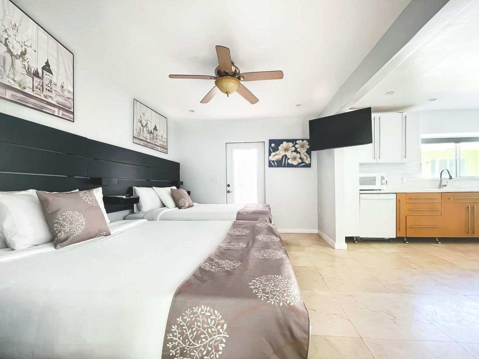 Hollywood Beach Hotels 3* Hollywood