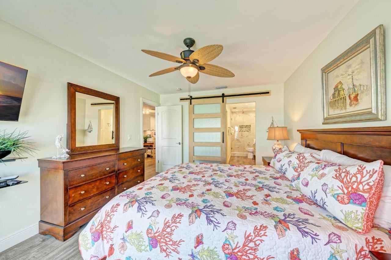 Anna Maria Island Palms 5b *