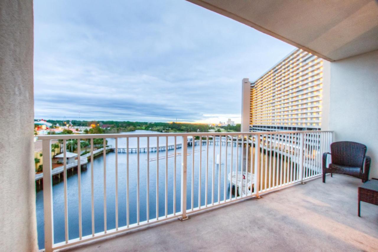 Holiday home Laketown Wharf 535 By Aneliya